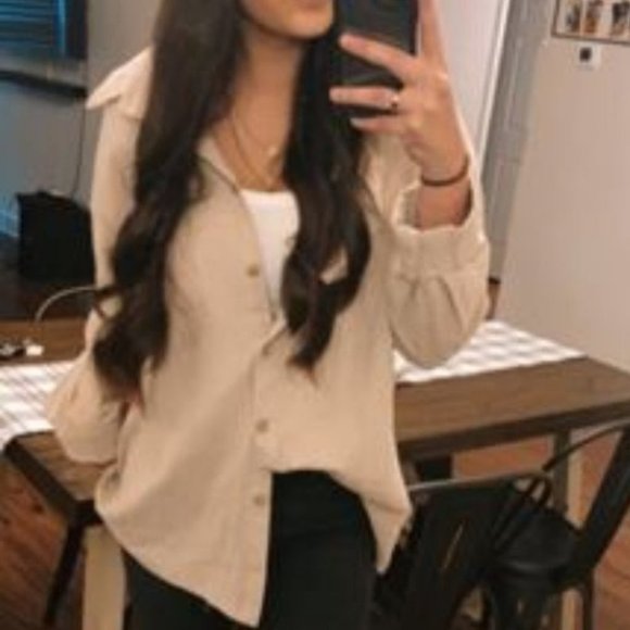 Minimalist Button Down Longline Khaki - Picture 9 of 12